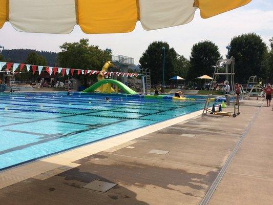 Setting up the inflatable obstacle course for rec swim