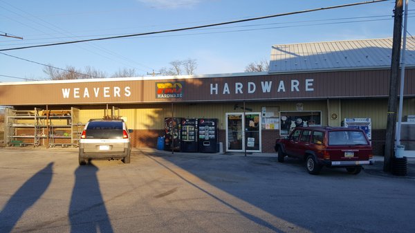 Weavers Hardware And Groceries