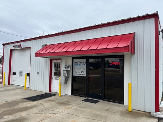 Pro Auto Repair - Norwood, Minnesota