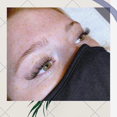 Natural Hybrid lashes by Heather