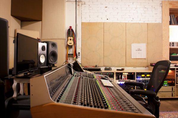 Portia Street Studios - Echo Park Recording Studios