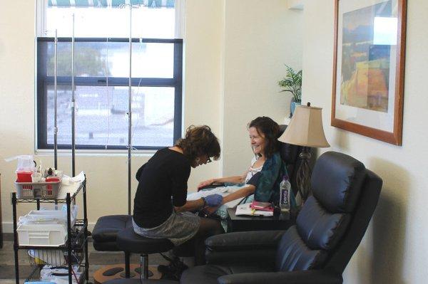 IV Room in Gordon Medical - Marin