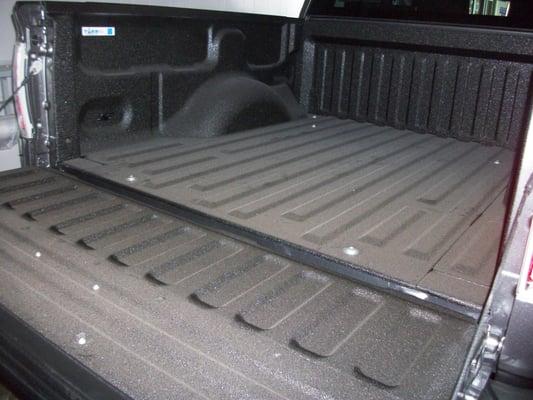 Toff spray-in bedliner by GCC!