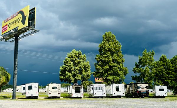 Ultimate RV Center