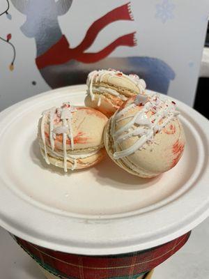 Peppermint Macarons