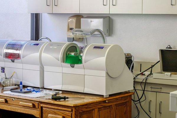 Our state of the art CEREC machine allows us to custom-craft crowns & implants for faster and better treatment