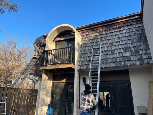 Cedar shake removal