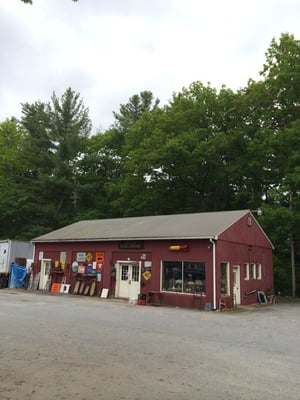 The little red "lamp barn"...