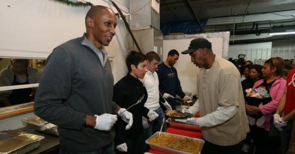 On Thursday evening, Williams donated and hosted a holiday dinner for 200-plus residents of the New Orleans Mission, many of ...