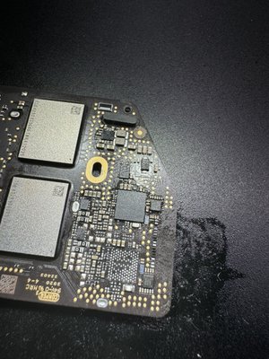 Microsoldering thunderbolt chip of Macbook Air