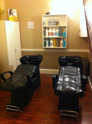 Lather Lounge at the beauty box