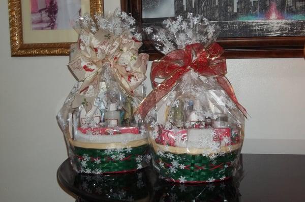 Holiday or Everyday Gift Baskets.