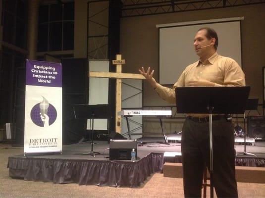 Abdu Murray teaching Apologetics:World Religions