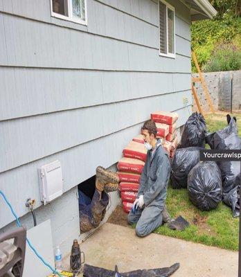 Wet Crawl Space Clean out