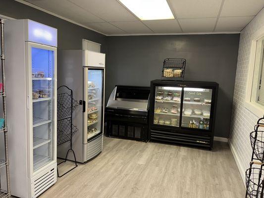 Bakery Display / Refrigerators