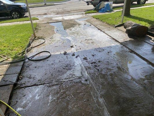 An example of a Jeep owners drive way that needs a wash.