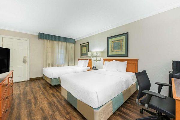 La Quinta Inn by Wyndham New Orleans Causeway