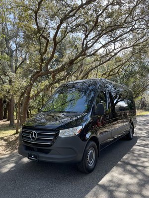 13 passenger Mercedes sprinter