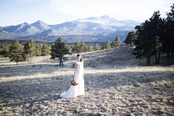 Bridal portrait in Rocky Mountain National Park