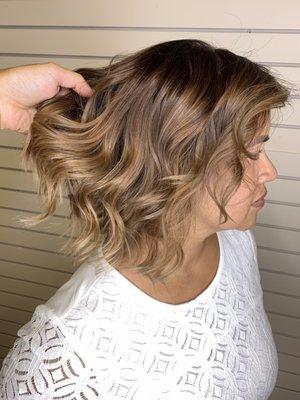 Seamless caramel balayage