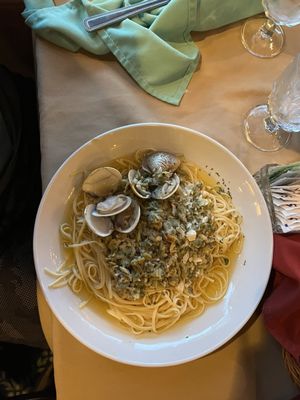 Clam Pasta with White Sauce