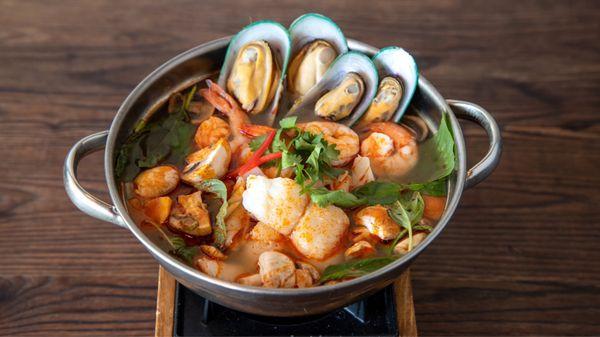 Tom yum seafood HP