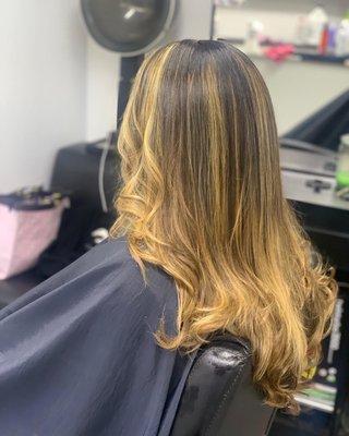 Color and blowout by Catherine