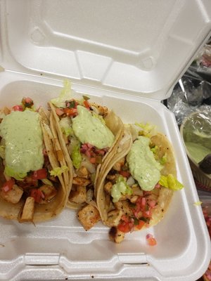 Salsa chicken tacos