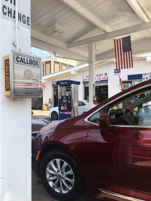 Gas bay