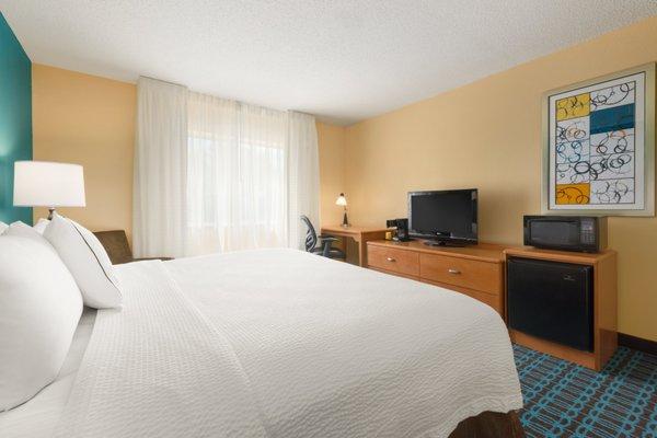 King Room | Fairfield Inn Grand Forks, ND