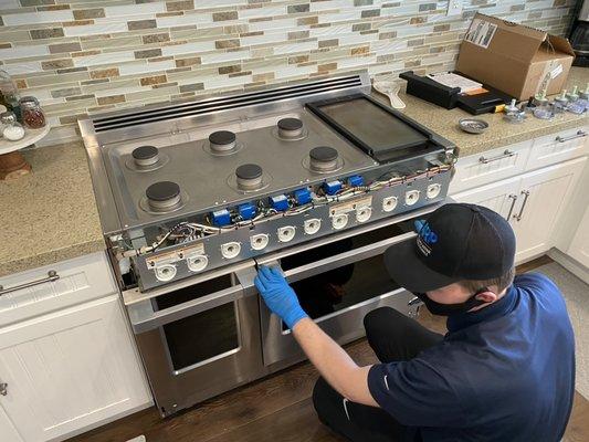 Gas oven repair