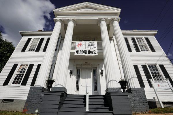 The Marlor House c. 1830 serves as Allied Arts offices and art gallery