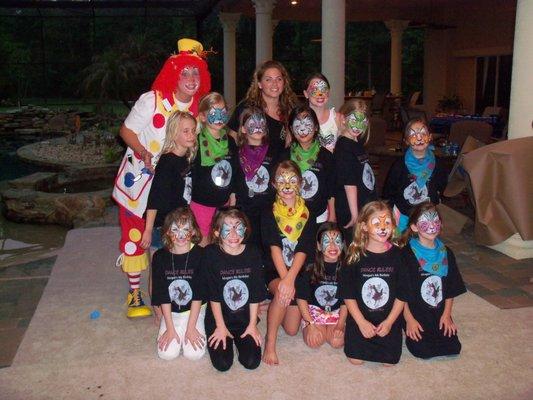 Trixie the clown provided entertainemnt at the  Stanley Steamer Childrens party!