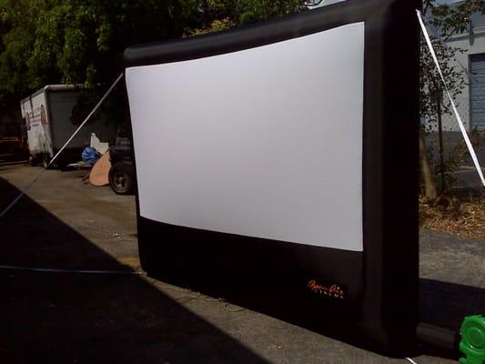 inflatable movie screen