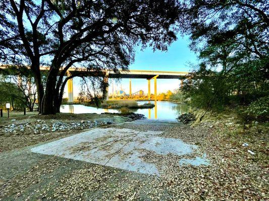 a boat ramp & small fishing pier (left behind the tree)