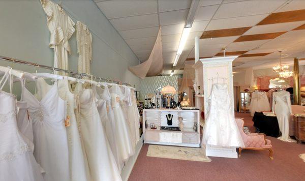 Sandarella's Bridal Consignment