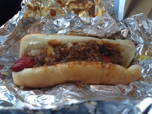 An excellent version of the classic Southern Chili Dog, and for $1.99, a nice buy.