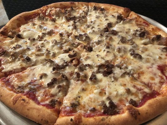 Medium cheese pizza with sausage and ground beef