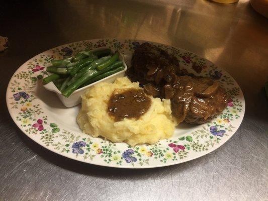 Salisbury steak