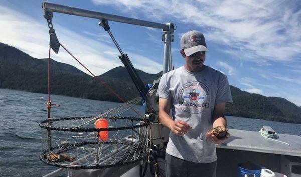 Learning all about crab, and how to catch them!