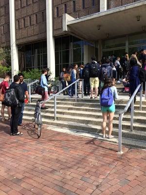 Sunday morning line to get into the library! they should totally change the hours during Finals!!