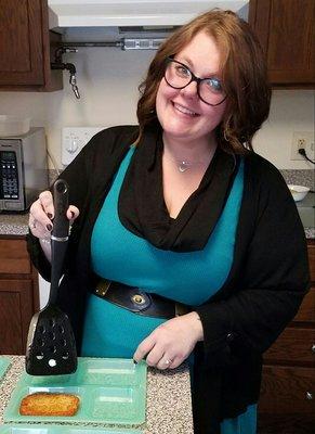 Dawn Carbone making lunch for a client