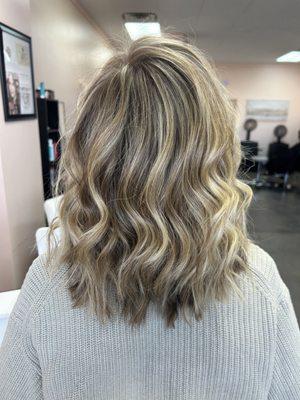 Blended blonde highlights