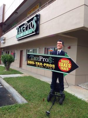 TaxPros Tamiami open 7 days 9am to midnight for your convenience!