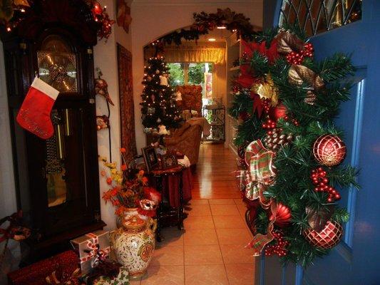 Welcome to Christmas at Gioia Company Italian Art and Products 408-640-6628