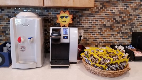 Free Keurig Coffee, Tea, Snacks, Filtered hot and cold water