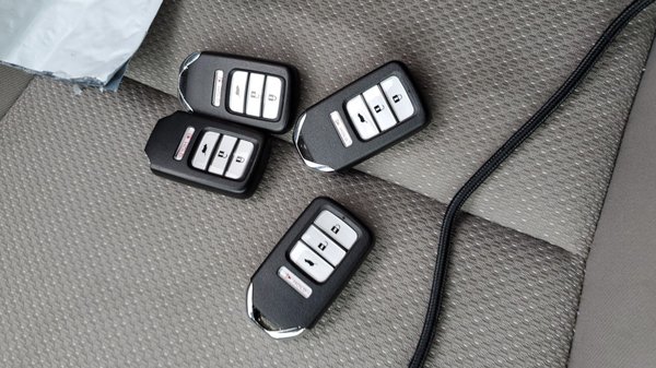 4 honda hrv Key fobs