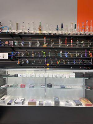 Water pipes and vaporizers