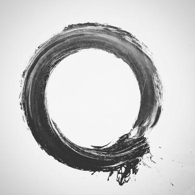 custom Enso Paintings by Tyler Barnett. Choose your color and sit with the artist and he will create something just for you...