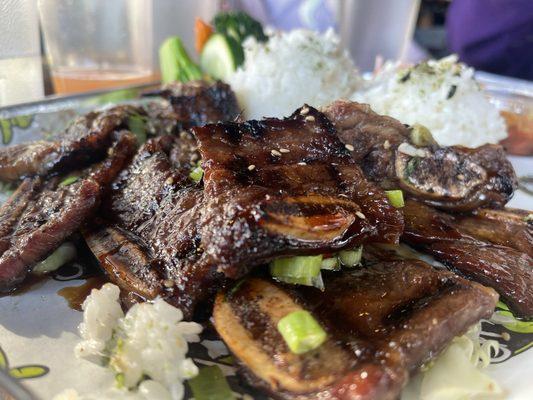 Kalbi short ribs, rice and mac salad